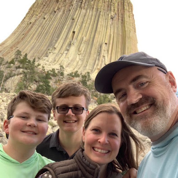 Meet your Posher! - Picture 3 of 4